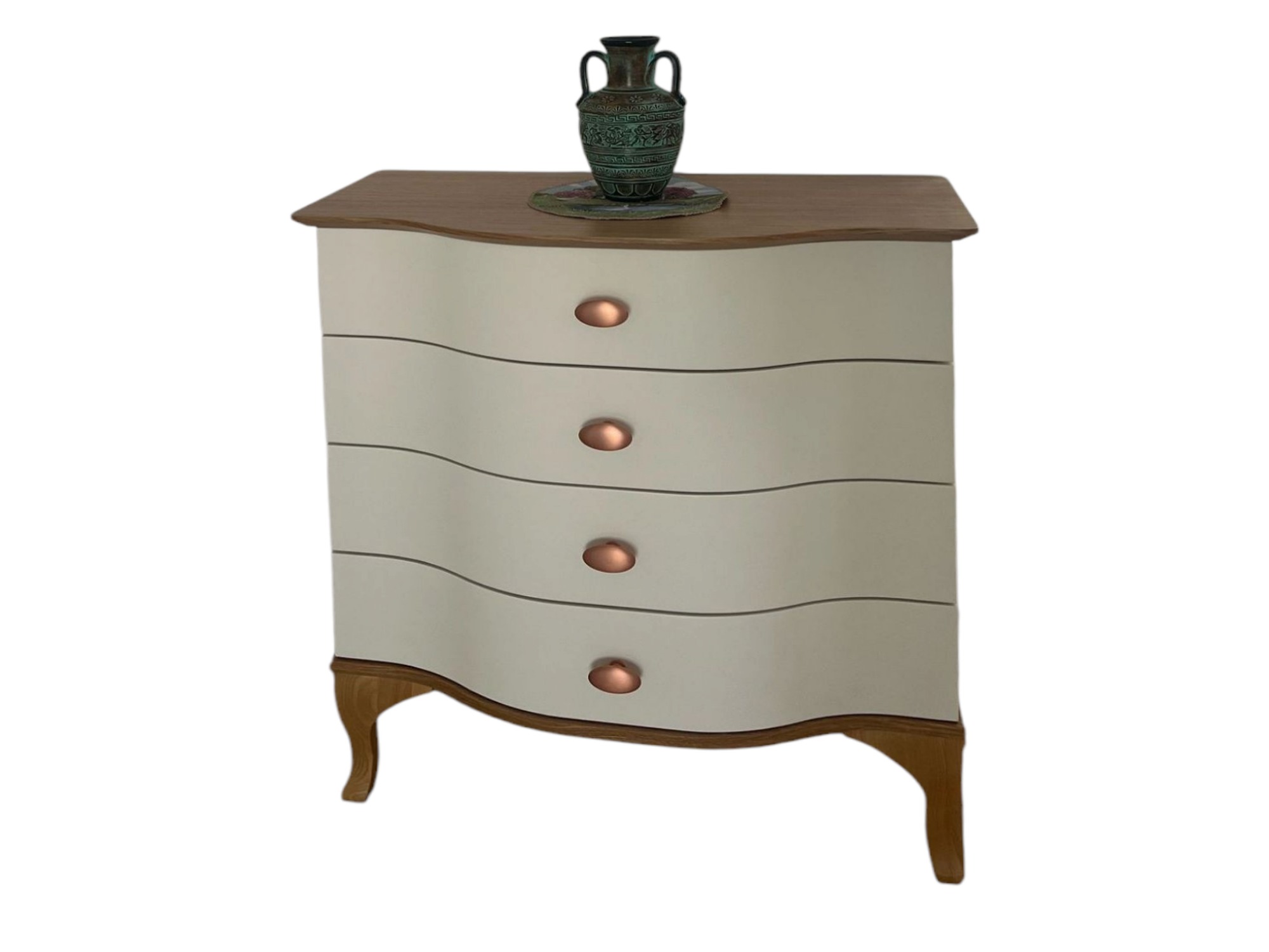 Komoda Madera DR02 w kolorze Off White na białym tle – widok z przodu