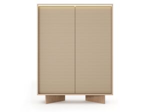 Miniaturka 4 - Komoda wysoka Talvio z LED – ryflowane fronty cappuccino na białym tle