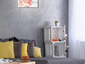 Miniaturka 2 - Plafon Korita z czerwonym kwiatem w aranżacji salonu