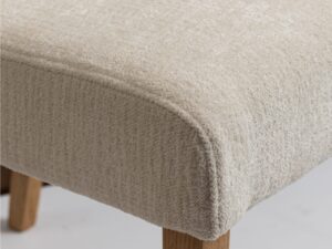 Miniaturka 4 - Krzesło tapicerowane Tomvero na dębowych nogach w aranżacji wnętrza 4
