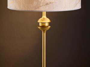 Miniaturka 3 - Lampa Kaszmir zbliżenie jasnego abażuru ze złotawymi żyłkami
