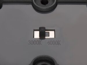 Miniaturka 5 - Przełącznik barwy 3000 i 4000 K lampy Eskina Frame 75 Fl