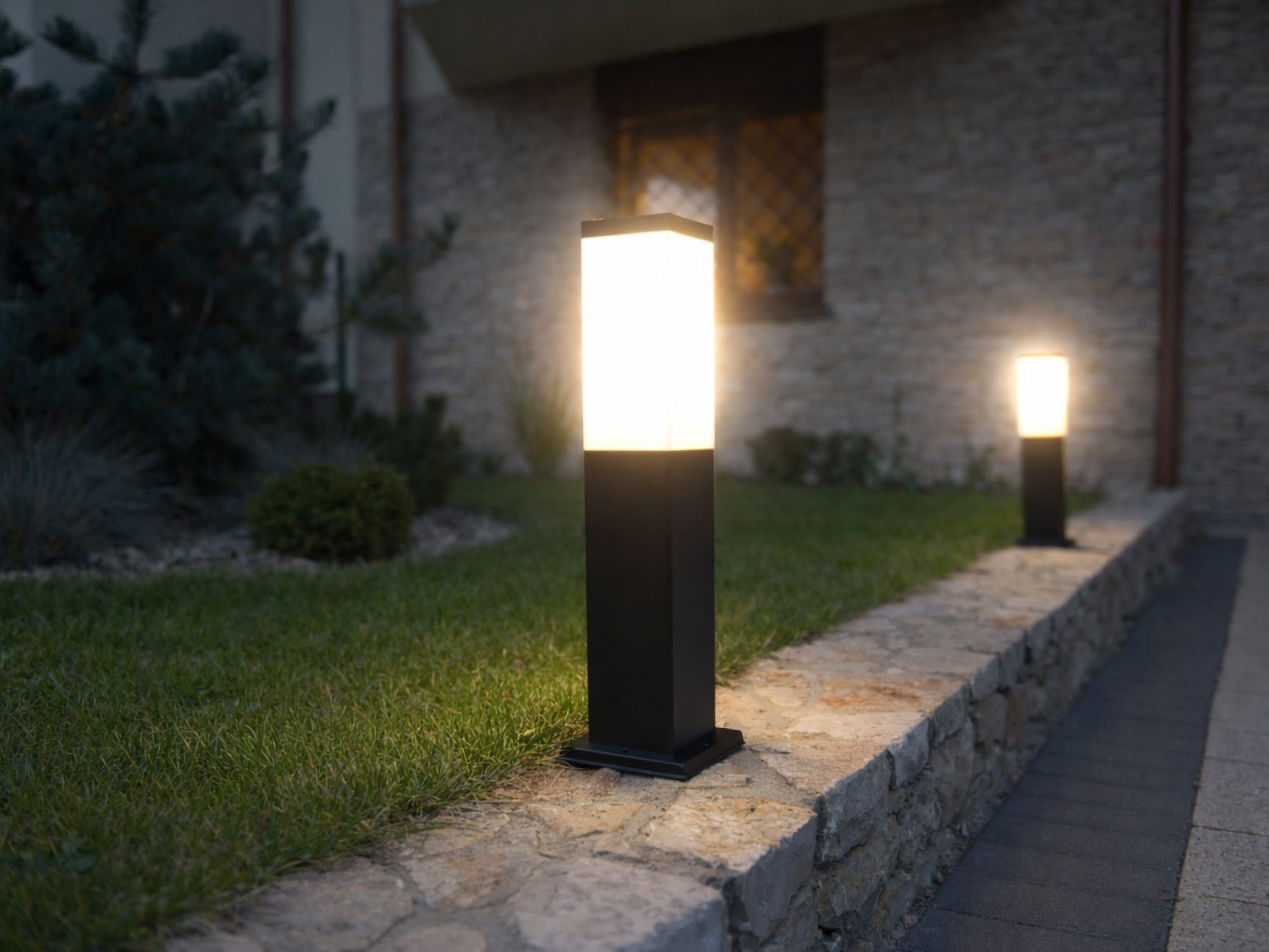 Aranżacja lampy z rodziny INOX KWADRATOWA