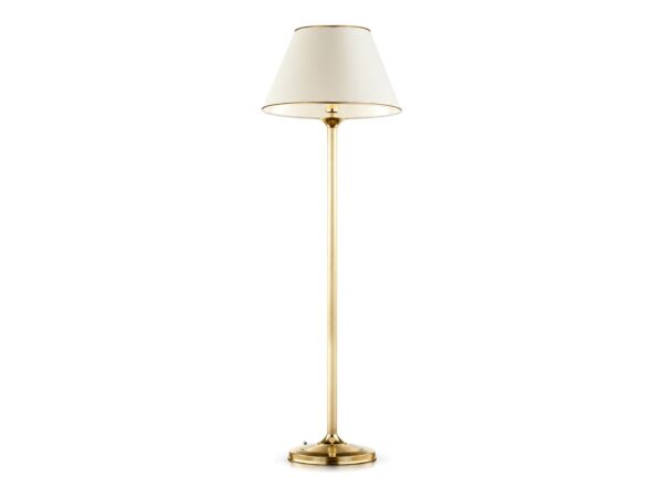 Lampa podłogowa Classic z jasnym kloszem, mosiądz satynowany na białym tle