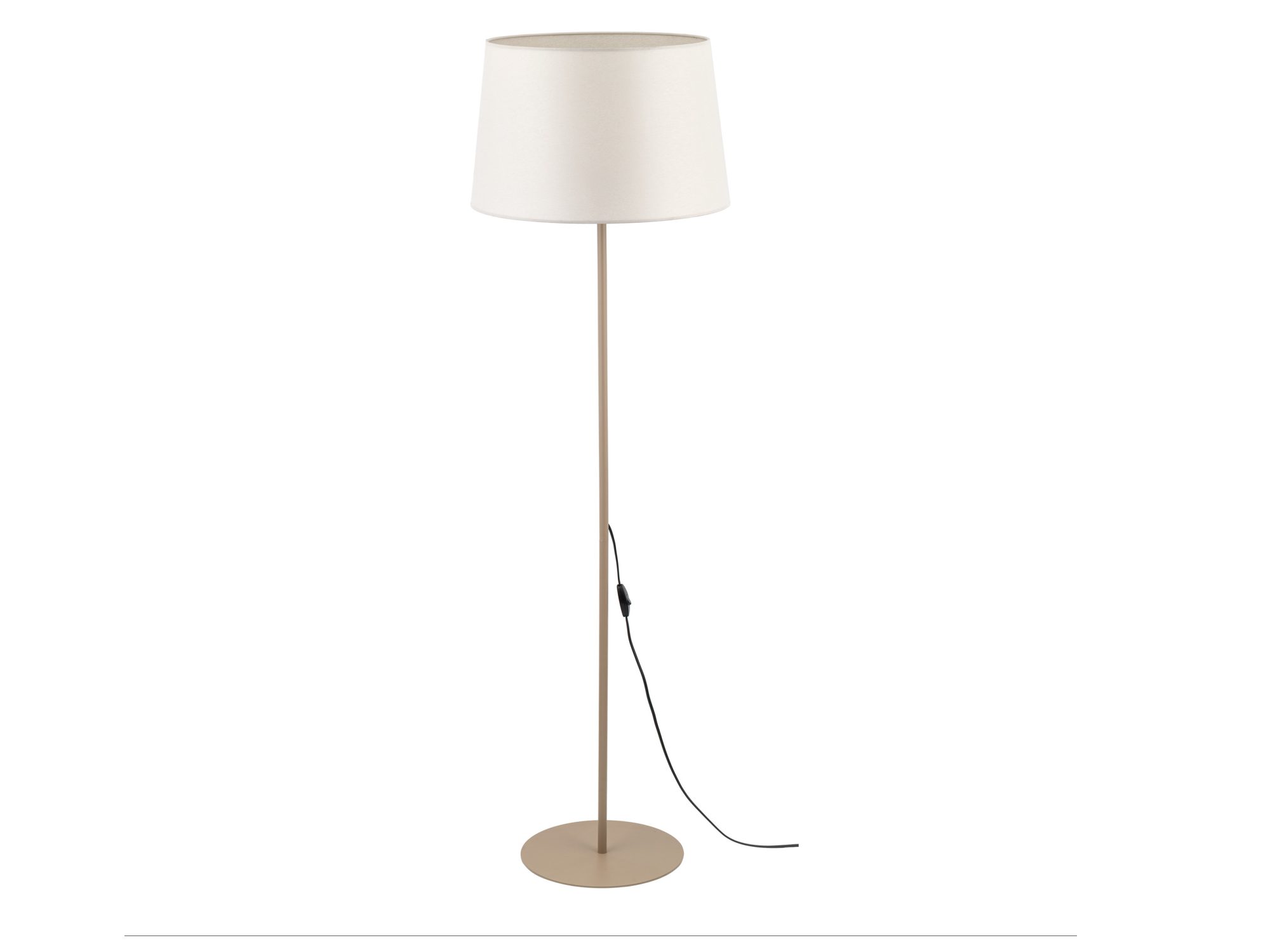 Piaskowobeżowa lampa podłogowa Maja z tekstylnym abażurem na białym tle