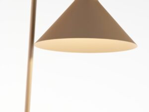 Miniaturka 2 - Lampa podłogowa Vitrum Gold stożek, widok wnętrza stożkowego klosza i metalowego ramienia