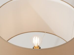 Miniaturka 2 - Lampa podłogowa z drewnem Elaria 140 cm taupe w aranżacji wnętrza 2