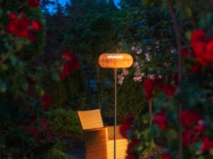 Miniaturka 5 - Adegan brązowa, aranżacja lampy w ogrodzie