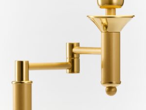 Miniaturka 3 - Lampa stołowa Classic w kolorze mosiądzu satynowanego – ujęcie 3