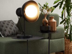 Miniaturka 5 - Czarna lampa stołowa KELLO ST w aranżacji wnętrza