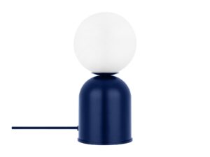 Miniaturka 2 - Granatowa lampa stołowa LUOTI ST z mlecznym kulistym kloszem na białym tle