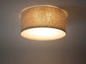 Miniaturka 3 - Lampa sufitowa Largo z abażurem w odcieniu naturalnego lnu w aranżacji