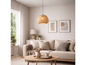 Miniaturka 2 - Lampa wisząca Alodina z plecionym bambusowym kloszem w jasnym salonie