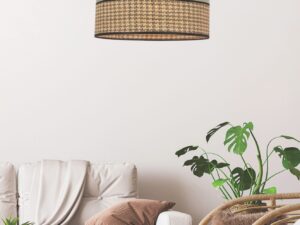 Miniaturka 1 - Lampa wisząca Aritia z abażurem dwukolorowym nad sofą w salonie