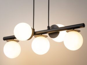 Miniaturka 6 - Lampa wisząca Avola kulki 5 z rozświetlonymi białymi kulami przy czarnym metalowym ramieniu