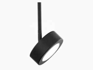Miniaturka 5 - Zbliżenie na ruchomy czarny reflektor lampy wiszącej Bar 1 S