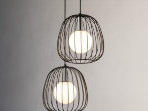 Miniaturka 1 - Lampa wisząca Bell 2 w wersji czarno-srebrnej z rozświetlonymi kulami