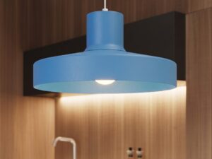 Miniaturka 9 - Lampa wisząca BIRNO błękitna nad blatem kuchennym