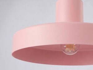 Miniaturka 4 - Lampa wisząca BIRNO różowa – klosz od spodu z żarówką