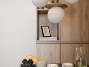 Miniaturka 3 - Potrójna lampa wisząca BORRA B 3P z mosiądzem we wnętrzu