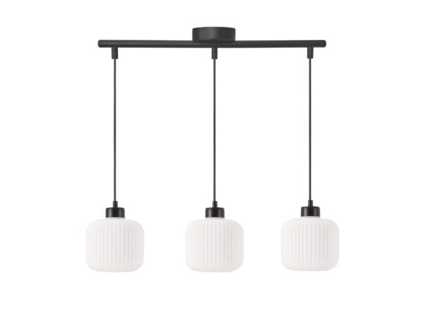 Lampa wisząca Calera z trzema białymi ryflowanymi kloszami
