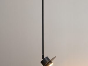 Miniaturka 5 - Lampa wisząca Charlie S czarna z zapalonym światłem