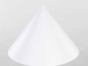 Miniaturka 17 - Lampa wisząca Cono XL bialy – ujęcie aranżacyjne