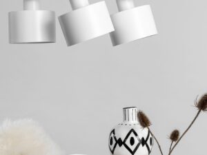 Miniaturka 4 - Lampa wisząca ENKEL 4 biała w aranżacji wnętrza