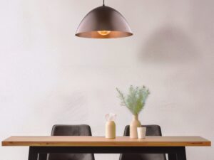 Miniaturka 5 - Lampa wisząca Faro 34 cm w kolorze brązowym w aranżacji wnętrza