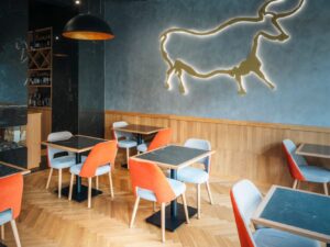 Miniaturka 5 - Lampa Forchini 70 czarno-złota w aranżacji wnętrza