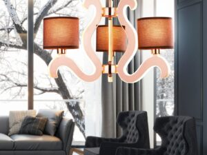 Miniaturka 2 - Aranżacja miedzianej lampy Gorelo nad fotelami w eleganckim salonie