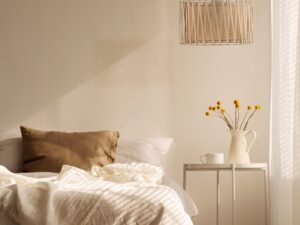 Miniaturka 3 - Lampa wisząca Harmony w piaskowym beżu i jucie w aranżacji
