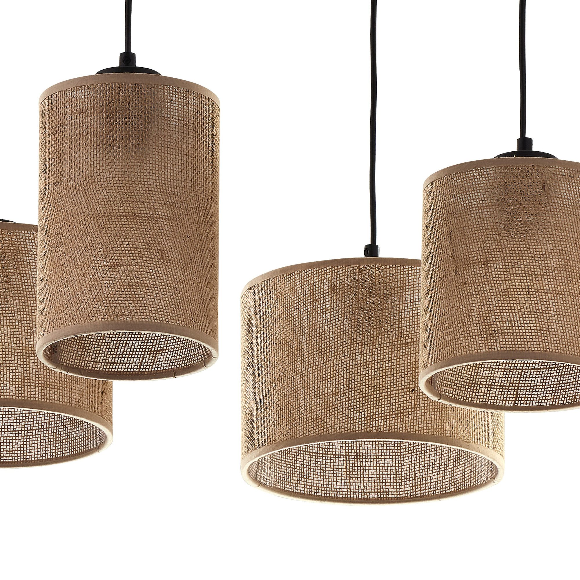 Czteropunktowa lampa Juta w aranżacji salonu