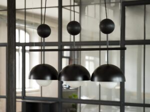 Miniaturka 3 - Potrójna lampa KELLO B czarna – dodatkowy widok producenta