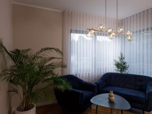 Miniaturka 3 - Piaskowobeżowa lampa wisząca Lava 9-punktowa w aranżacji