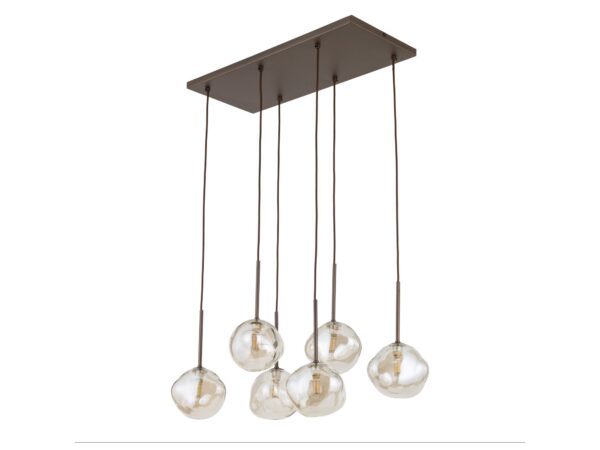 Lampa wisząca Lava 6-punktowa brązowa z sześcioma koniakowymi szklanymi kloszami na białym tle