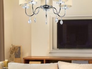 Miniaturka 1 - Lampa Lavadano pięciopunktowa z chromowanymi ramionami w salonie