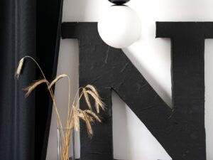 Miniaturka 5 - Lampa wisząca LUOTI czarna w aranżacji wnętrza