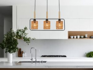 Miniaturka 1 - Lampa wisząca Nalimia z trzema beżowymi abażurami w aranżacji wnętrza