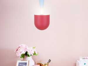 Miniaturka 2 - Czerwono-błękitna lampa wisząca Nerivio w pokoju nad biurkiem