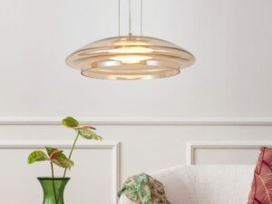 Miniaturka 1 - Lampa wisząca Nerolia z bursztynowym kloszem w aranżacji