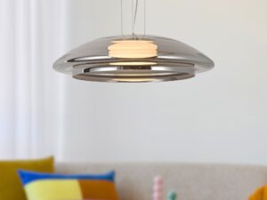 Miniaturka 4 - Lampa wisząca Nerolia z przydymionym kloszem w aranżacji