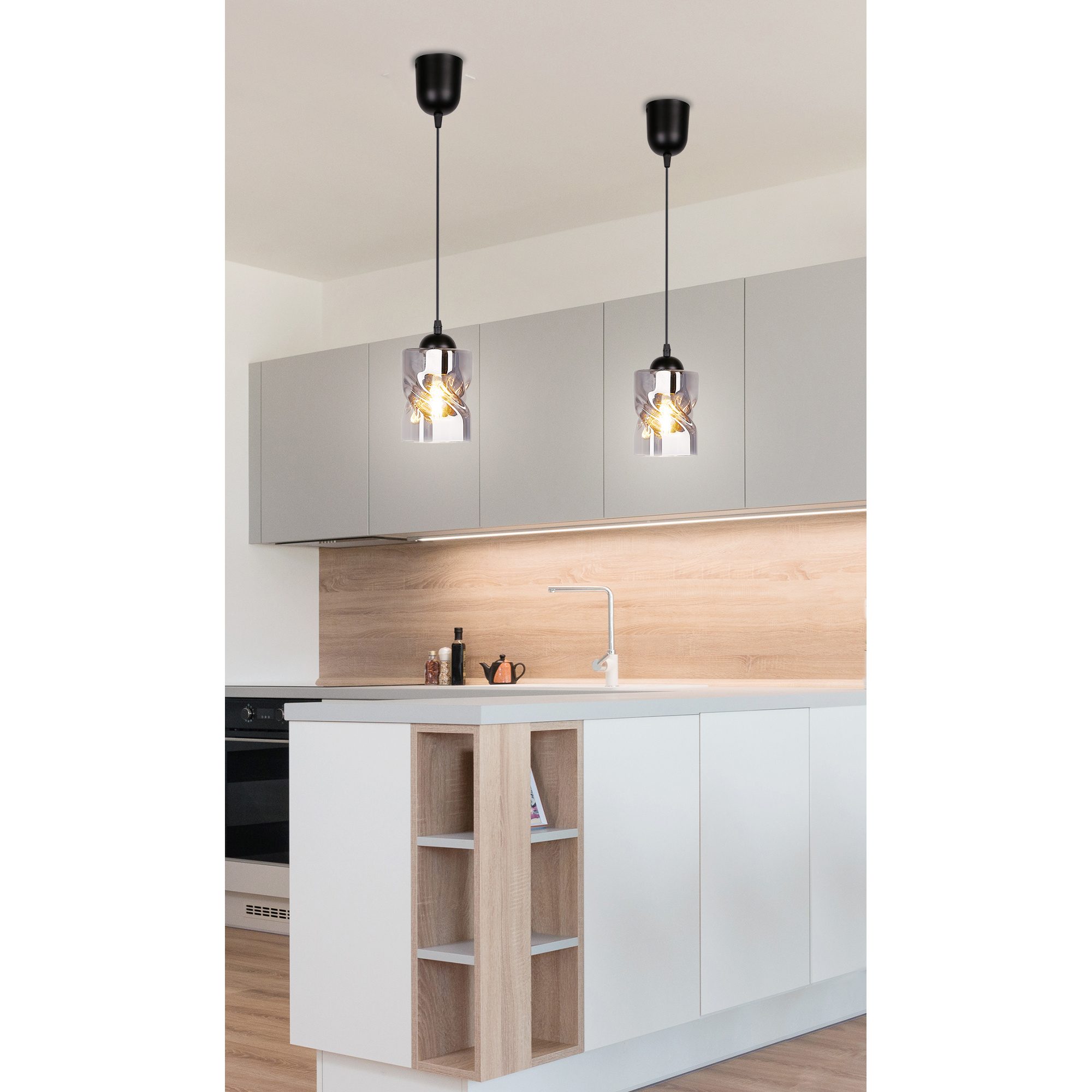 Dymiona lampa Norodira w aranżacji kuchni