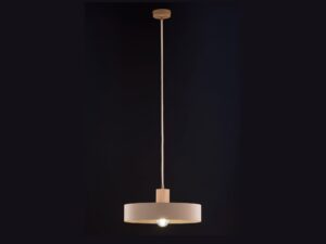 Miniaturka 8 - Rif Wood 1 L, widoczna faktura drewnianego walca oraz lakierowany beżowy klosz