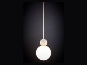 Miniaturka 6 - Lampa wisząca Rona 1 z bielonym drewnem, rozświetlona biała kula