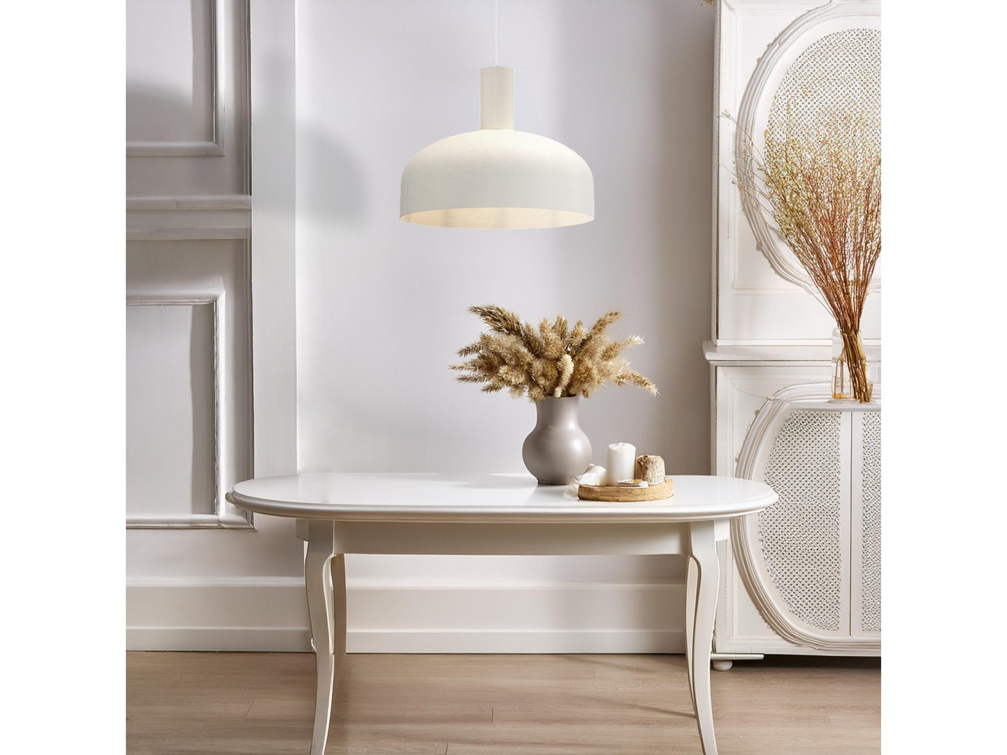 Lampa wisząca Salorino kremowy w aranżacji wnętrza, ujęcie salon