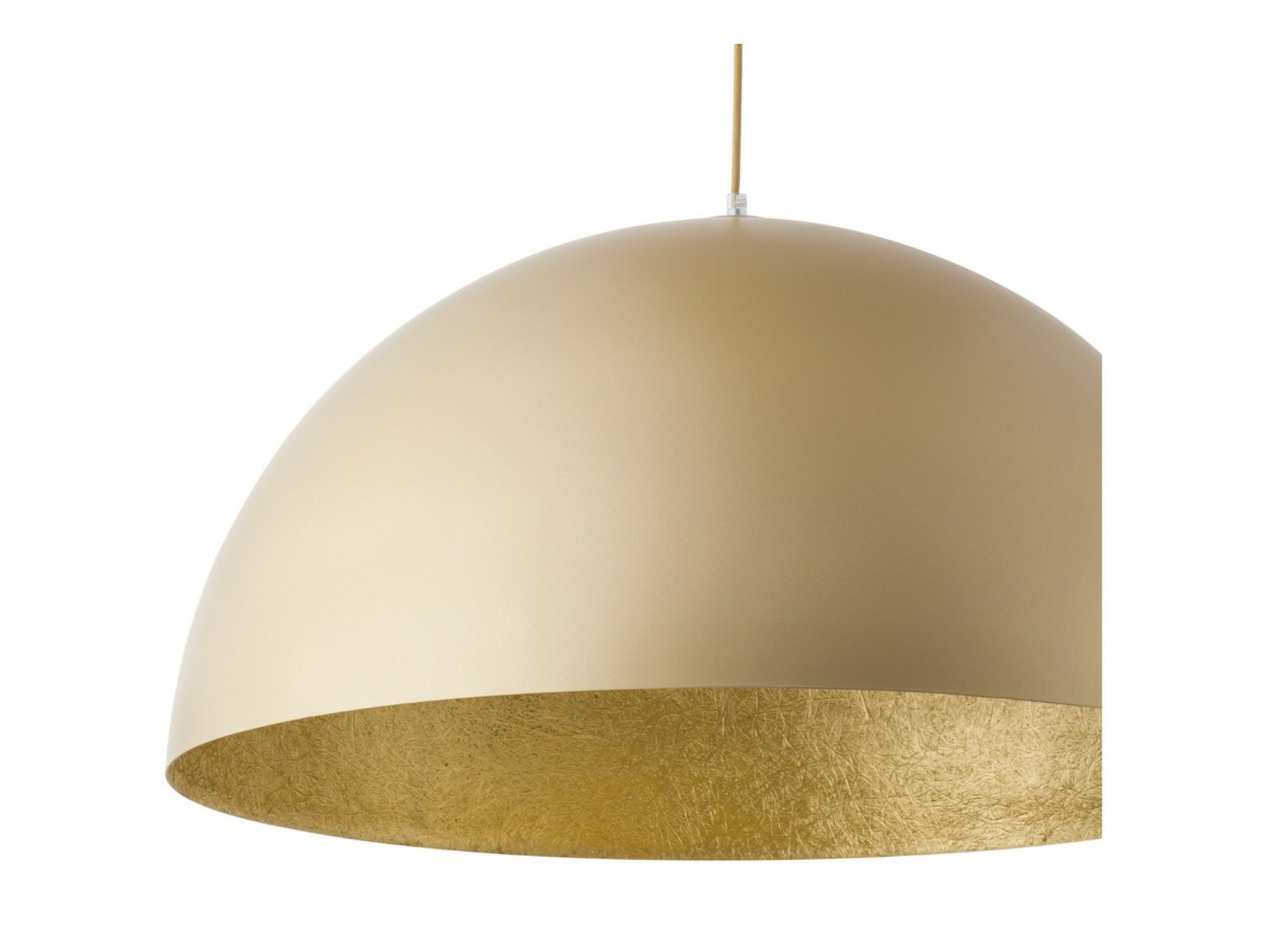 Złota lampa Sfera – zbliżenie faktury wewnętrznej klosza