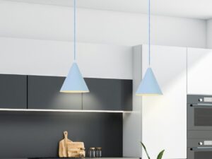 Miniaturka 5 - Niebieskie lampy Silero nad stołem w kuchni