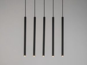 Miniaturka 5 - Czarna lampa wisząca Sopel 5 prosty w aranżacji