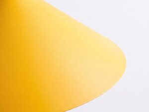 Miniaturka 42 - Lampa wisząca Sorvella 40 cm żółty – detal krawędzi klosza